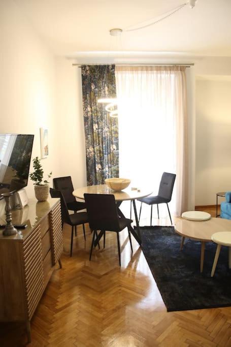 Kentavros Apartment โวโลส ภายนอก รูปภาพ