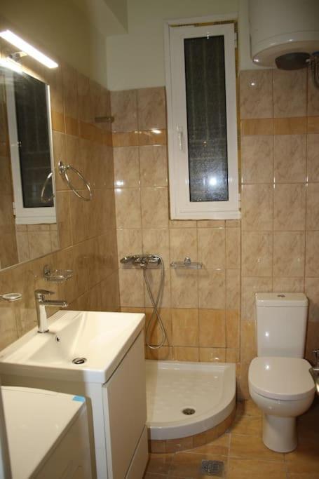 Kentavros Apartment โวโลส ภายนอก รูปภาพ